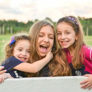 Meet your Posher, Adrianne